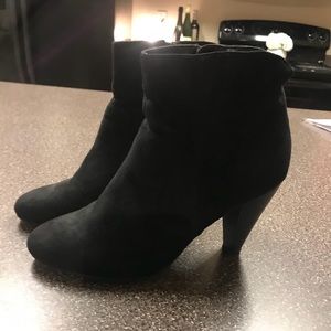 Perfect Classy Black Booties